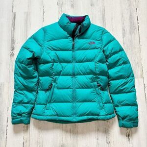 The North Face Women’s Nuptse Puffer Jacket Size S